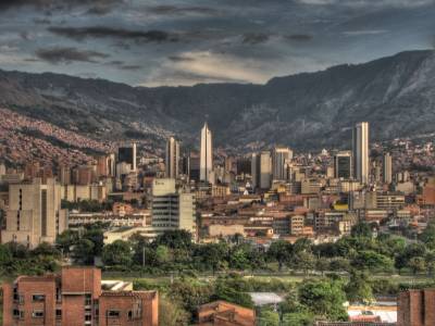 Medellín, al centro del debate