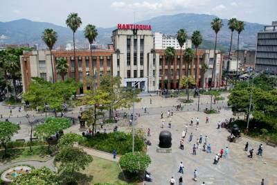 Museo de Antioquia: un edificio que habla de arte y comunidad