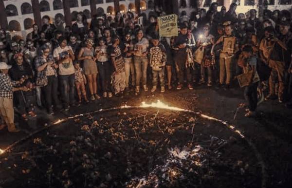 Corporación Región-Editorial